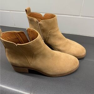 Lucky Brand Prenma Light Brown Ankle Booties